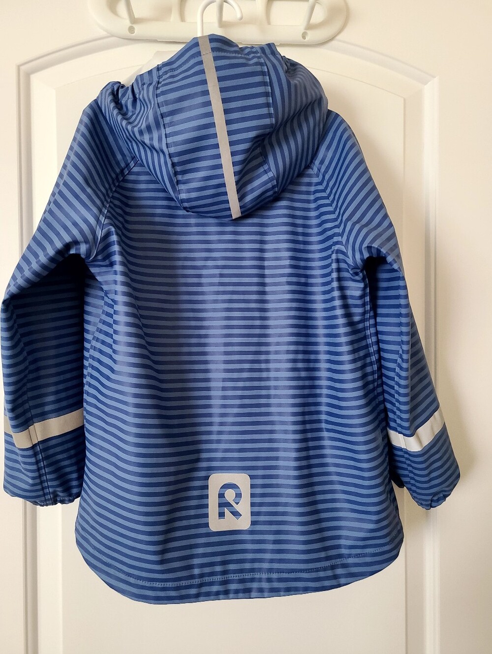 Reima Rain Jacket💙🌧 - Picture 2 of 9
